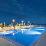 King Maron & 4* Marónia