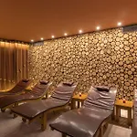 King Maron & Hotel