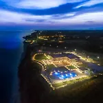 King Maron & Hotel Maroneia (Rhodope)