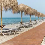 King Maron & Hotel Marónia