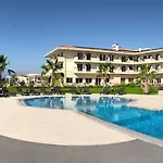 King Maron & 4* Marónia