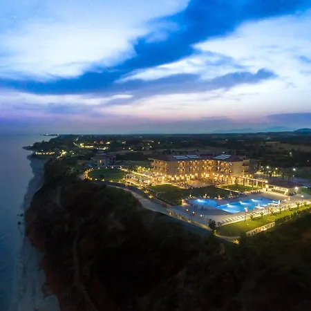 King Maron Wellness 4*