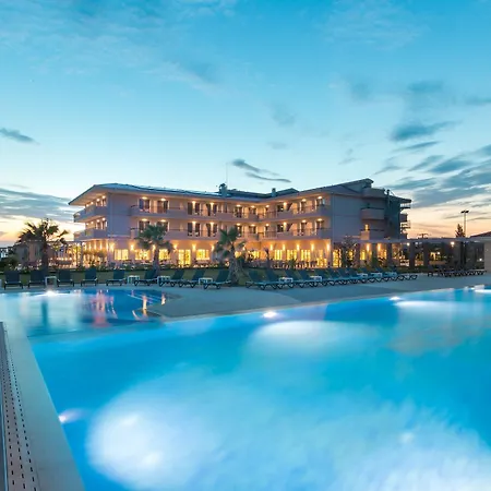 King Maron Wellness Hotel 4*