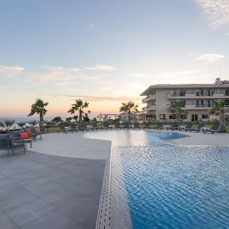 King Maron & 4* Marónia