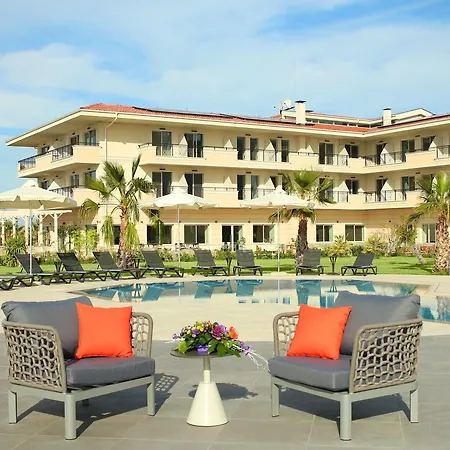 King Maron Wellness Hotel 4*