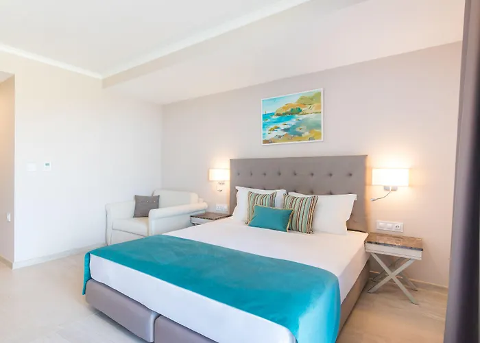 Hotel King Maron & 4*