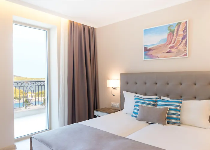 King Maron & Hotel 4*