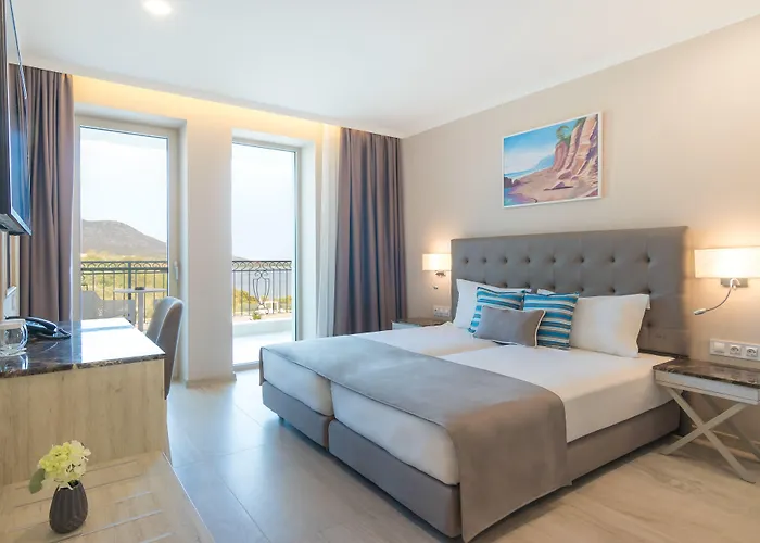 Hotel King Maron & 4*