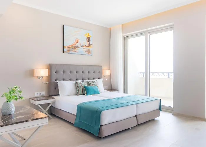 Hotel King Maron & 4*