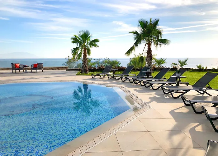 King Maron & Hotel 4*